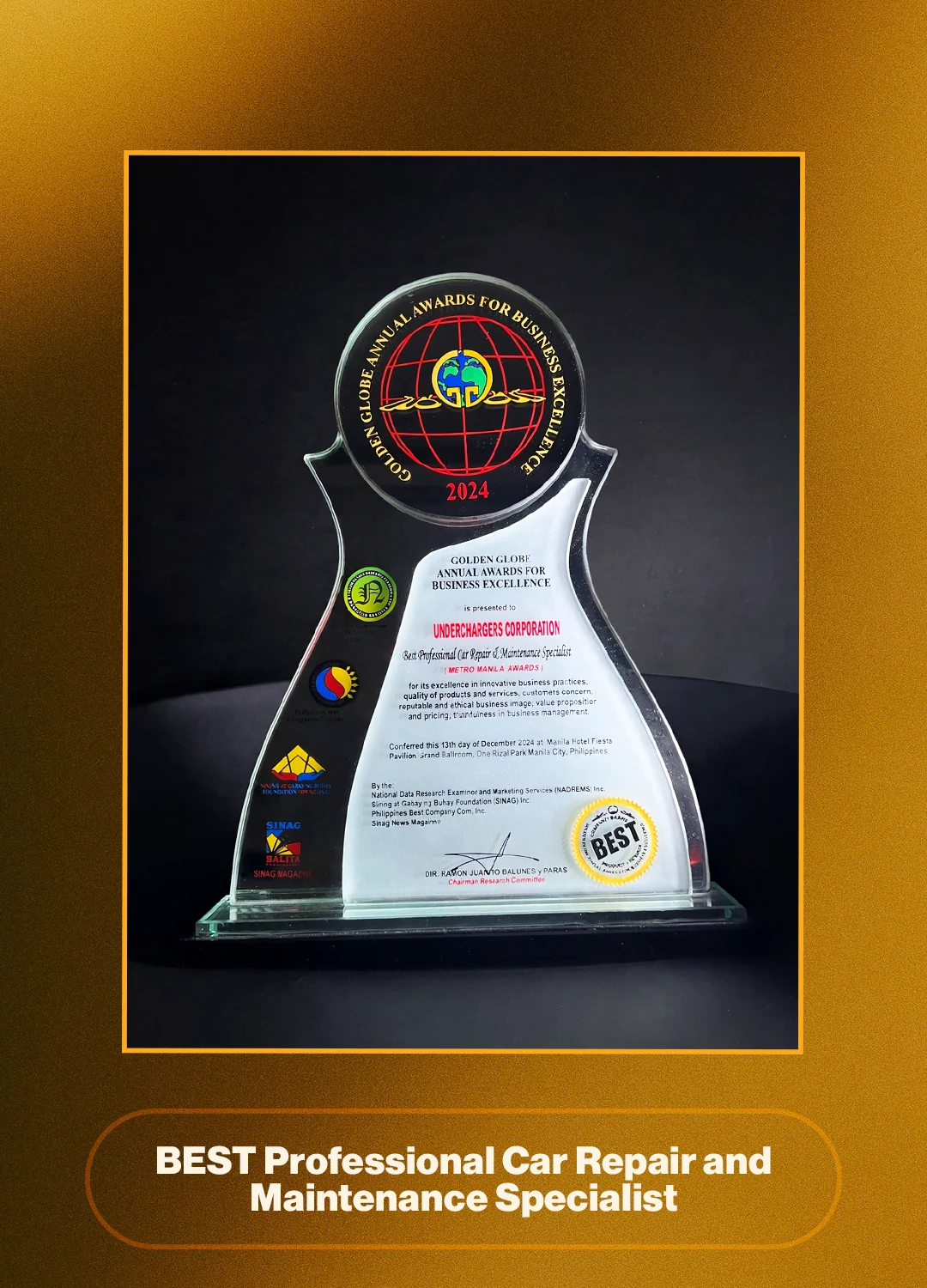 Underchargers Golden Globe Annual Awards 2024 trophy